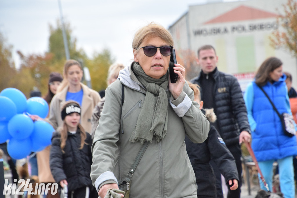 Parada kundelków i adopciaków