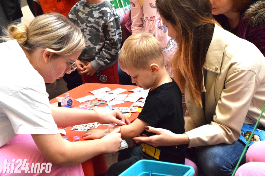 Parada kundelków i adopciaków