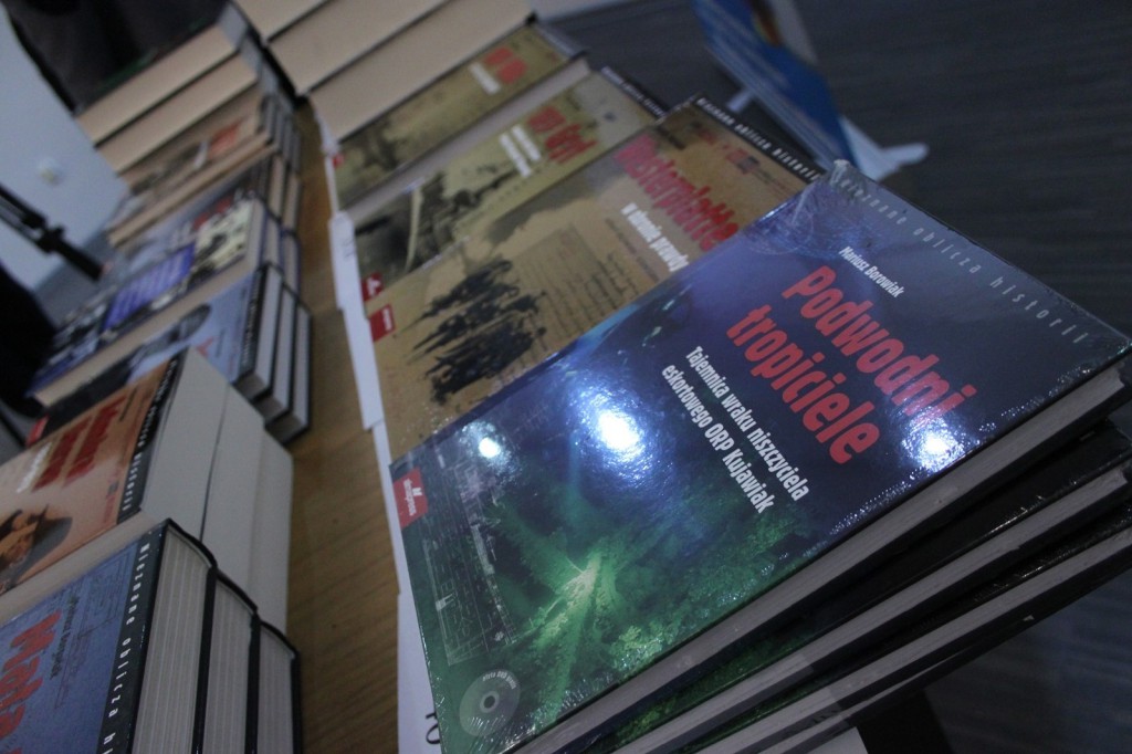 Podwodne penetracje w bibliotece