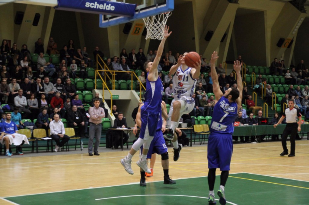 KSK Noteć rehabilituje się własnej hali