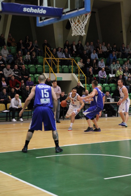 KSK Noteć rehabilituje się własnej hali