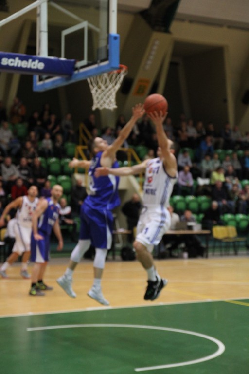 KSK Noteć rehabilituje się własnej hali