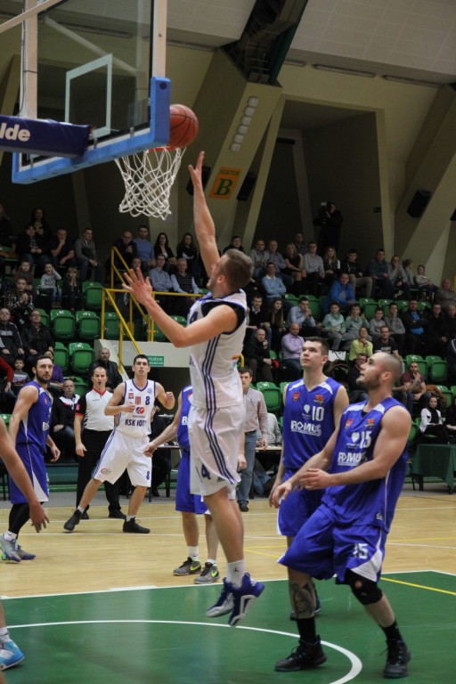 KSK Noteć rehabilituje się własnej hali