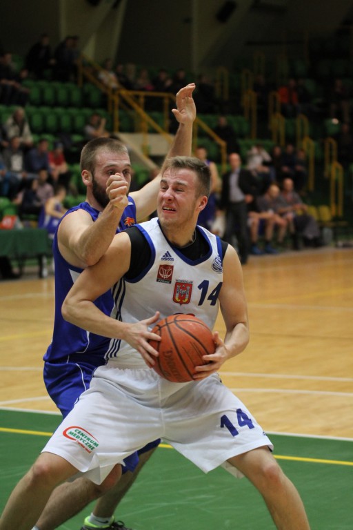 KSK Noteć rehabilituje się własnej hali