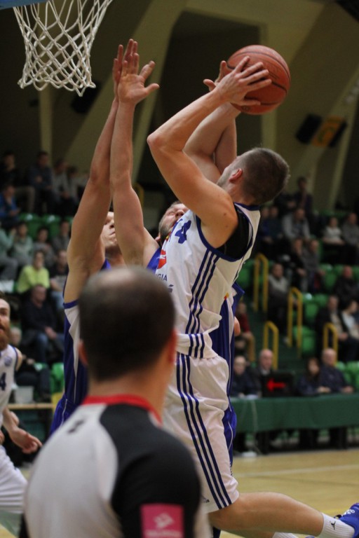 KSK Noteć rehabilituje się własnej hali