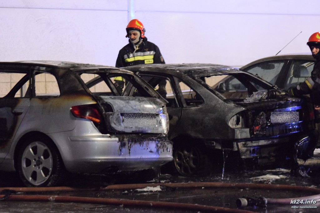Pożar na parkingu Galerii Solnej