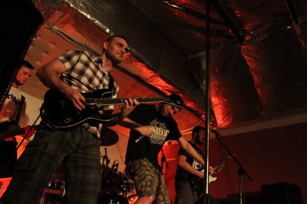 Metalowe brzmienia w PRL Pub