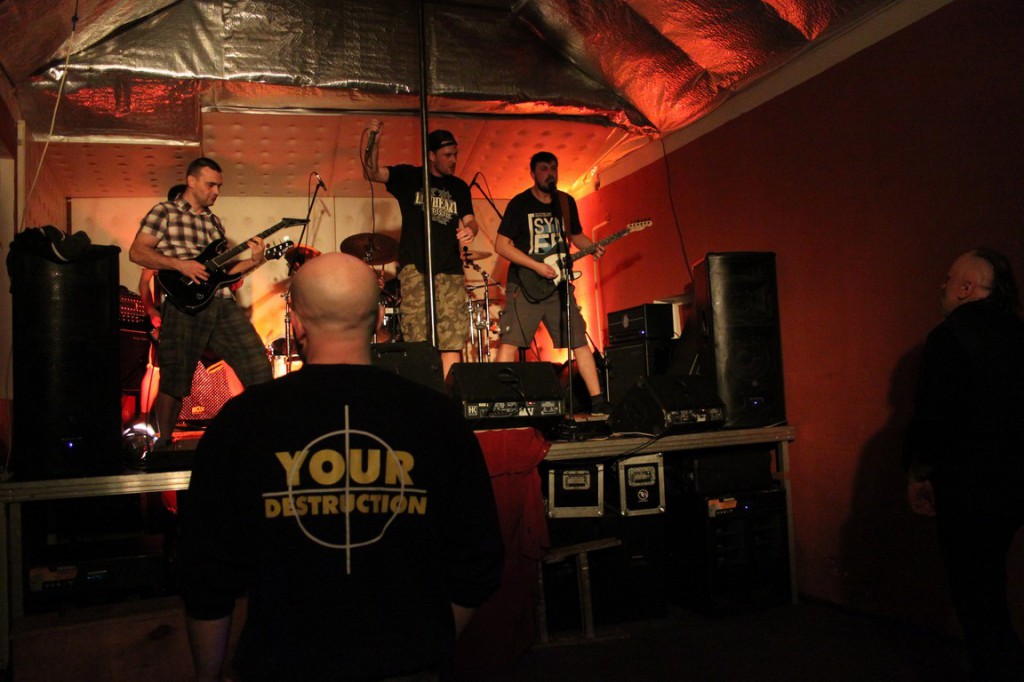 Metalowe brzmienia w PRL Pub