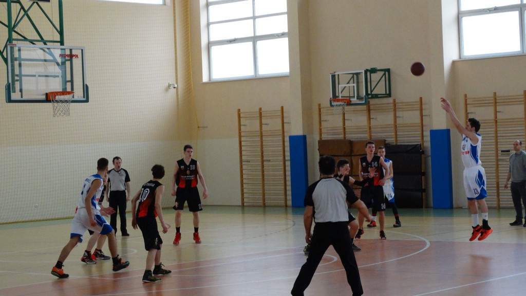 Kadeci z Kasprowicza mistrzami województwa