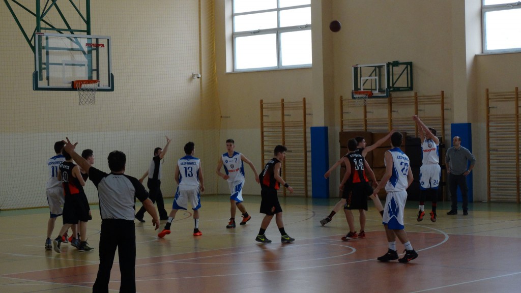 Kadeci z Kasprowicza mistrzami województwa