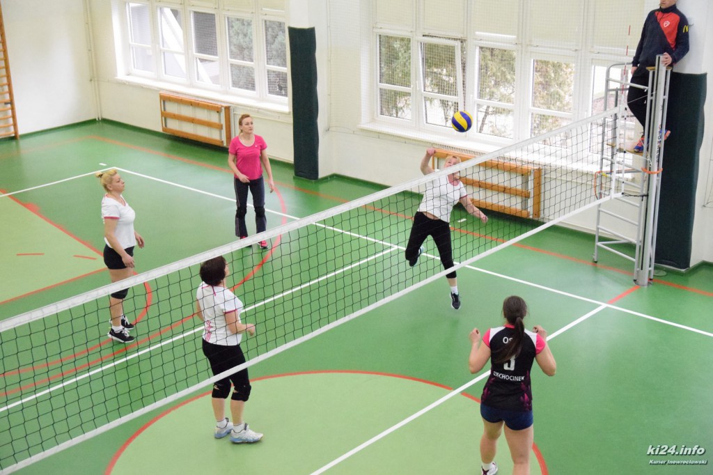 XIII Amatorskie Mistrzostwa Kobiet w Siatkówce