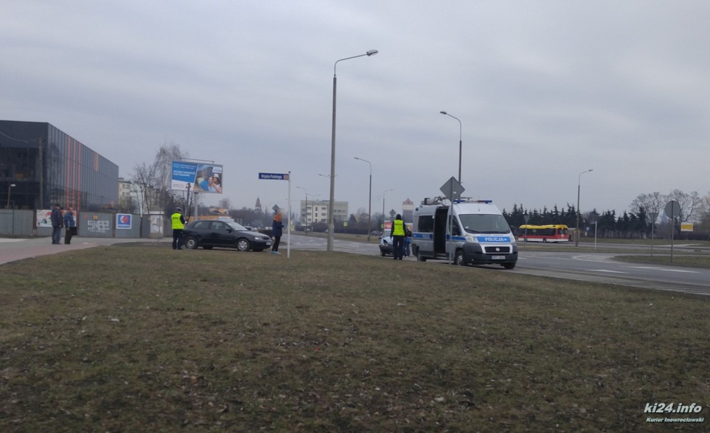 Kolizja na osiedlu Rąbin