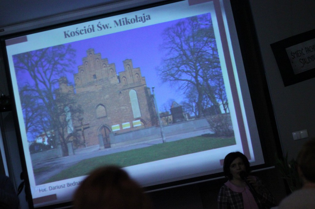 Dzień Kobiet w Bibliotece Miejskiej