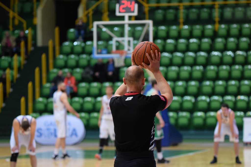 KSK Noteć vs MKS Znicz Basket Pruszków