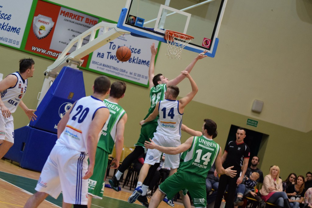 KSK Noteć vs MKS Znicz Basket Pruszków