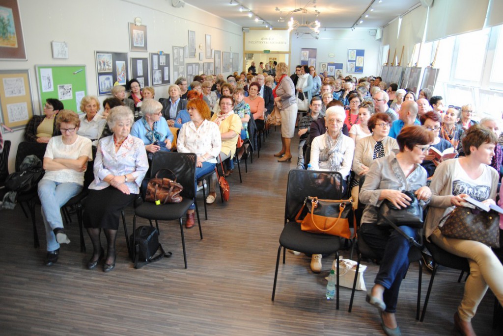 Tomasz Raczek odwiedził inowrocławską bibliotekę