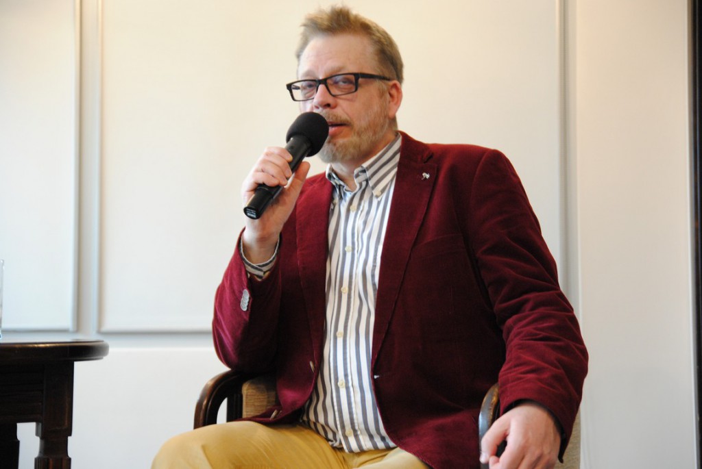 Tomasz Raczek odwiedził inowrocławską bibliotekę