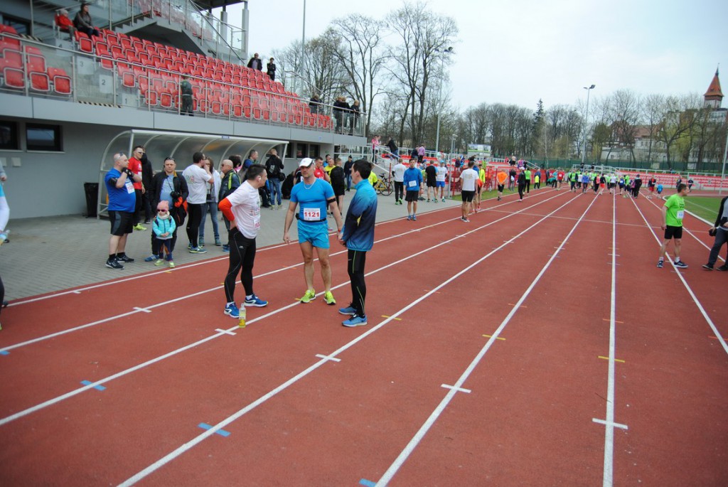 Kilkuset biegaczy na starcie Abler Green Run