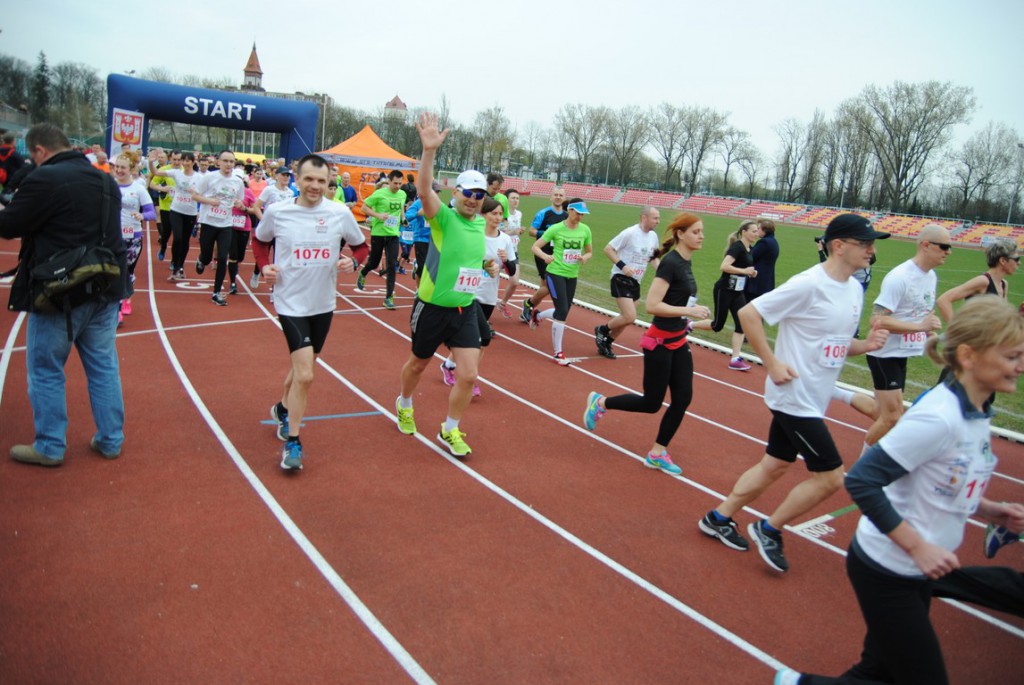 Kilkuset biegaczy na starcie Abler Green Run