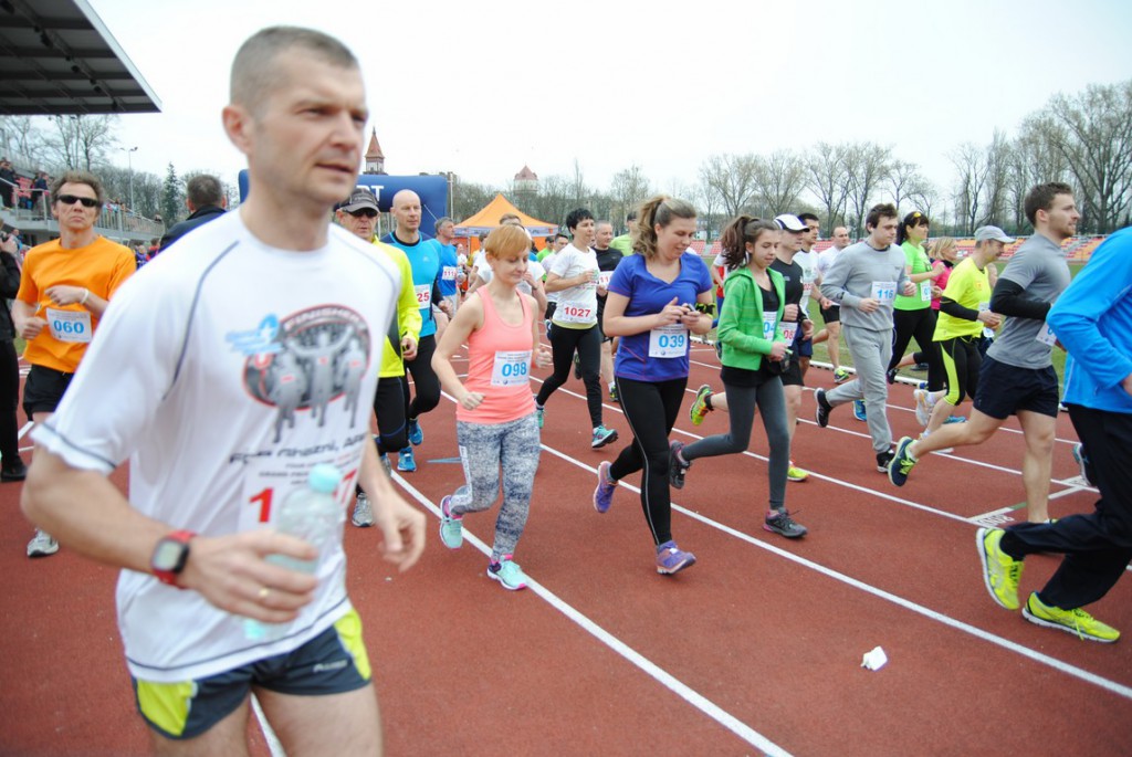 Kilkuset biegaczy na starcie Abler Green Run