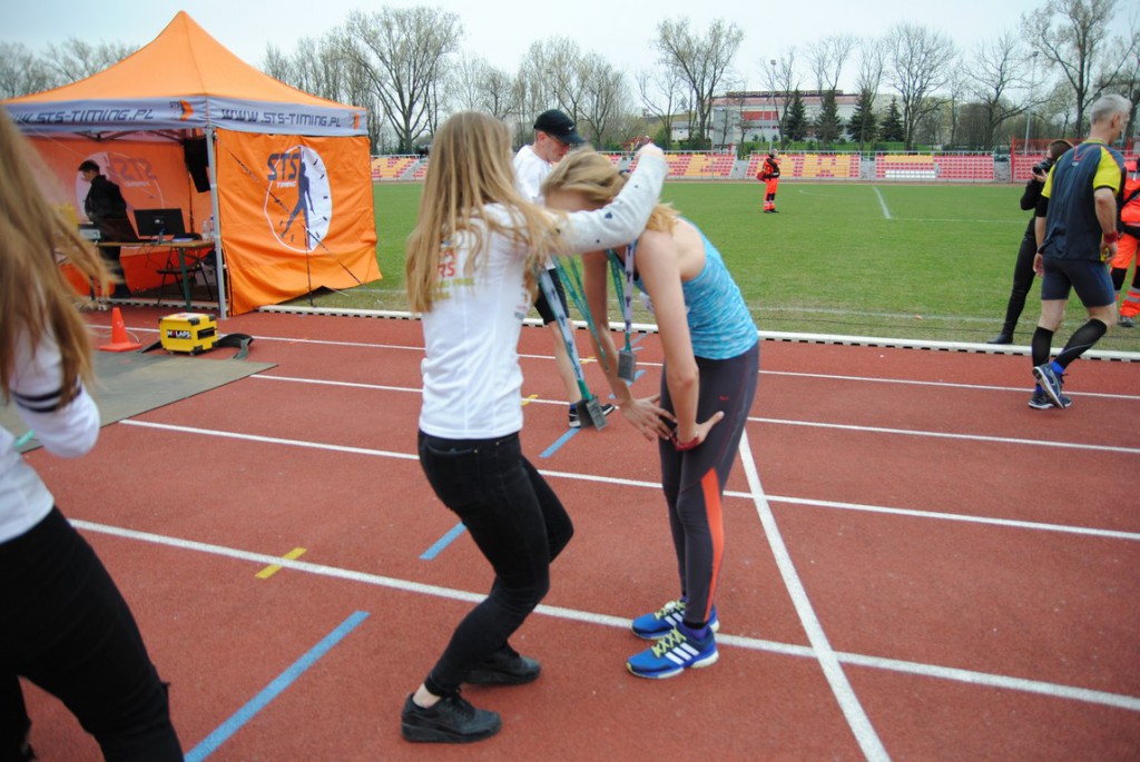 Kilkuset biegaczy na starcie Abler Green Run