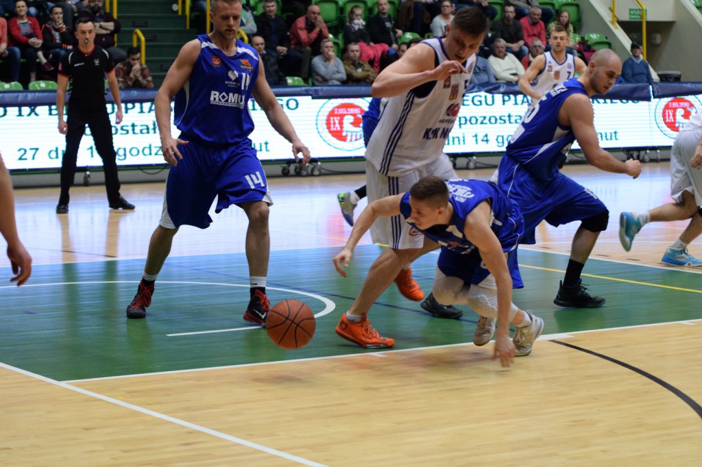 Pierwszy mecz play-out koszykarzy za nami