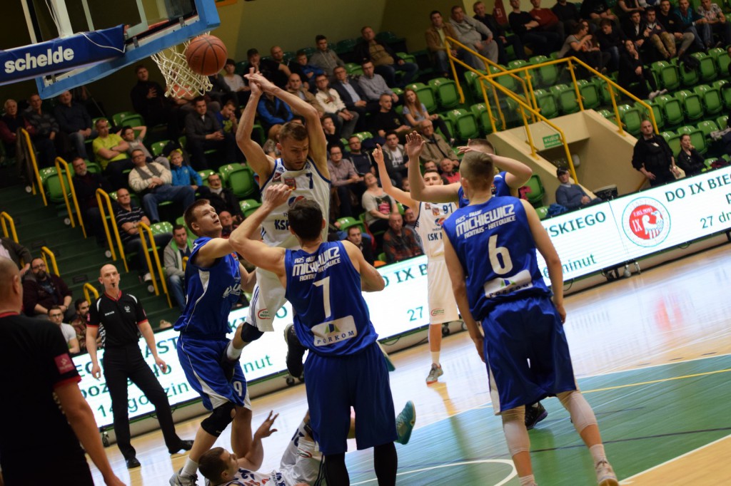 Pierwszy mecz play-out koszykarzy za nami