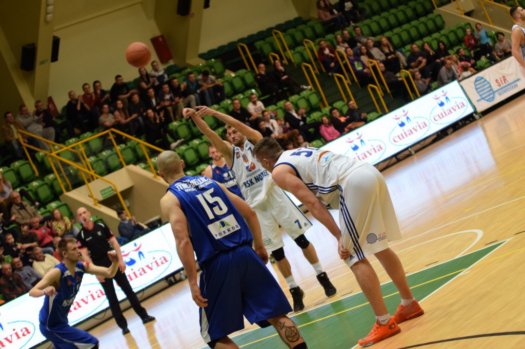 Pierwszy mecz play-out koszykarzy za nami
