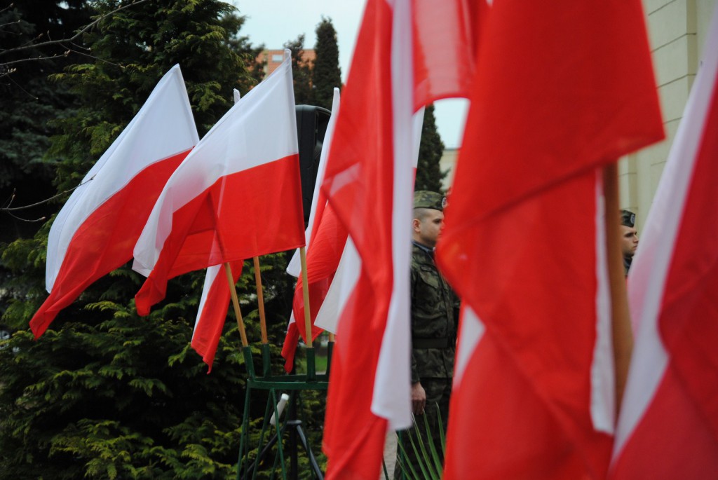Inowrocławianie oddali hołd ofiarom zbrodni katyńskiej i katastrofy pod Smoleńskiem