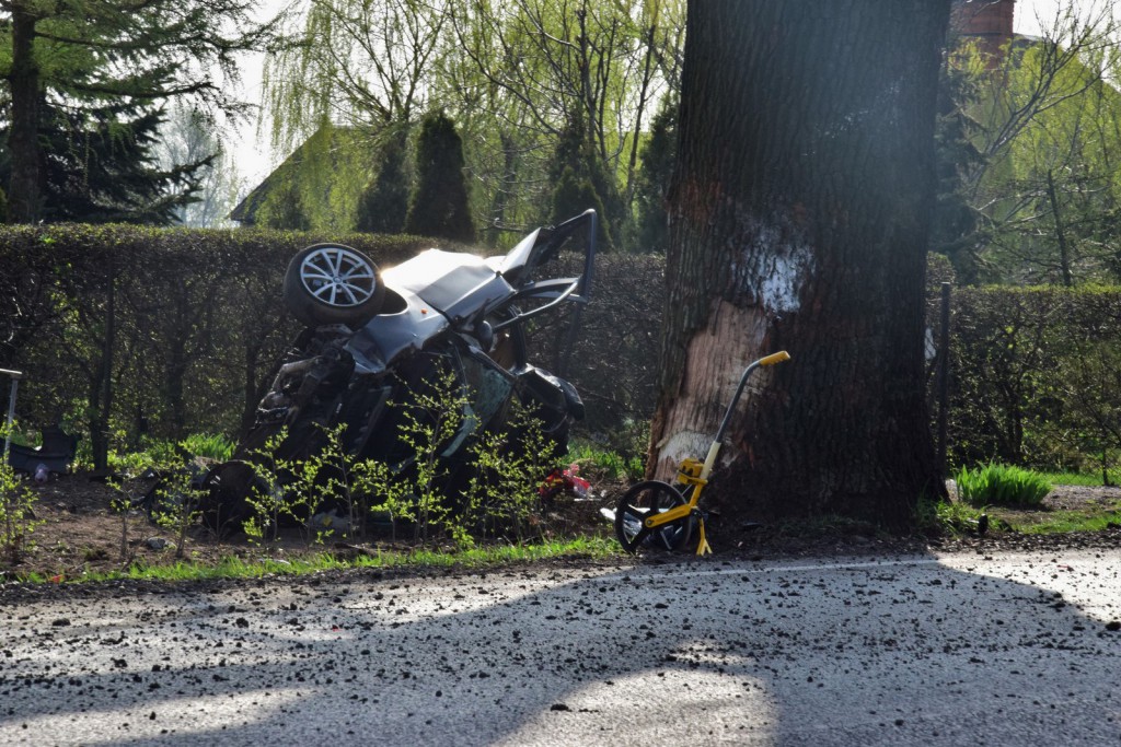 Groźny wypadek pod Jaksicami