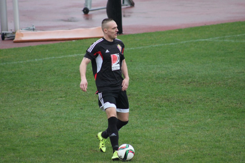 Biało-zieloni walczą na stadionie