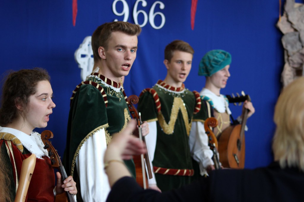 Chrzest Polski według Szkoły Podstawowej w Górze