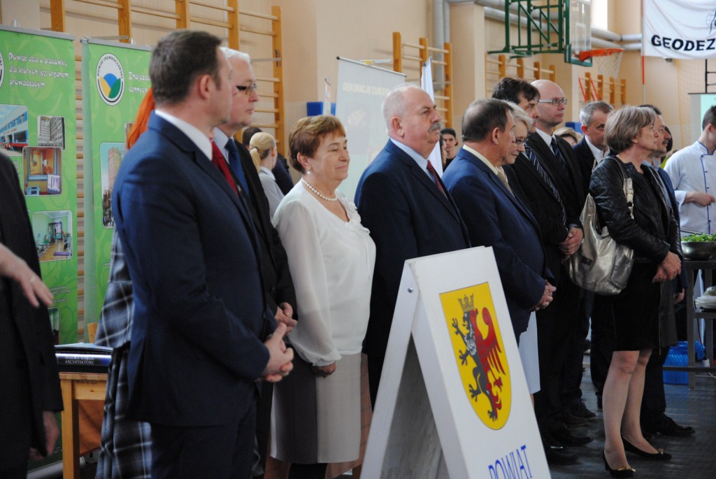 Gimnazjaliści na targach edukacyjnych