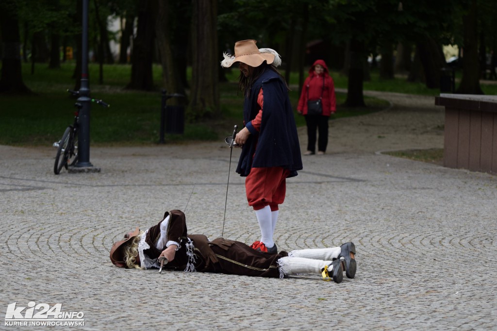 Tańczyli i walczyli z Szekspirem