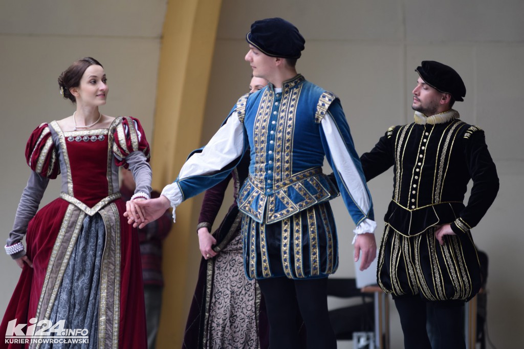 Tańczyli i walczyli z Szekspirem