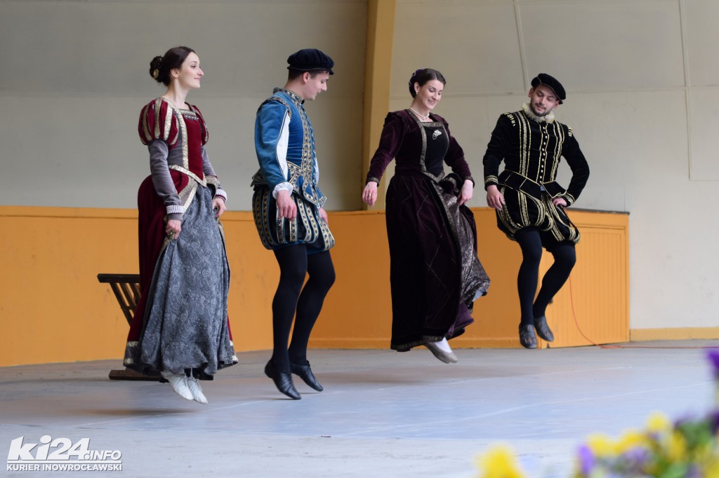 Tańczyli i walczyli z Szekspirem