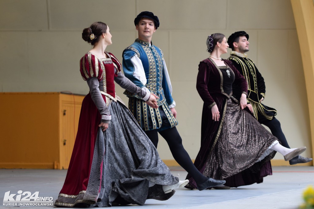 Tańczyli i walczyli z Szekspirem