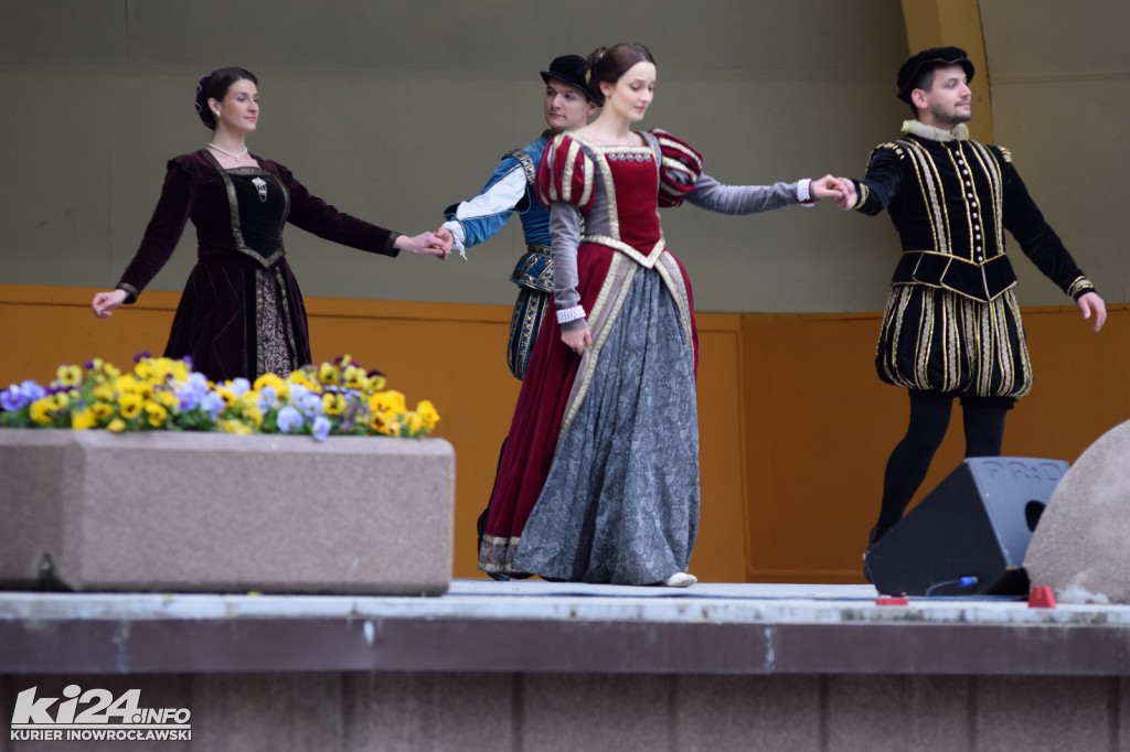 Tańczyli i walczyli z Szekspirem