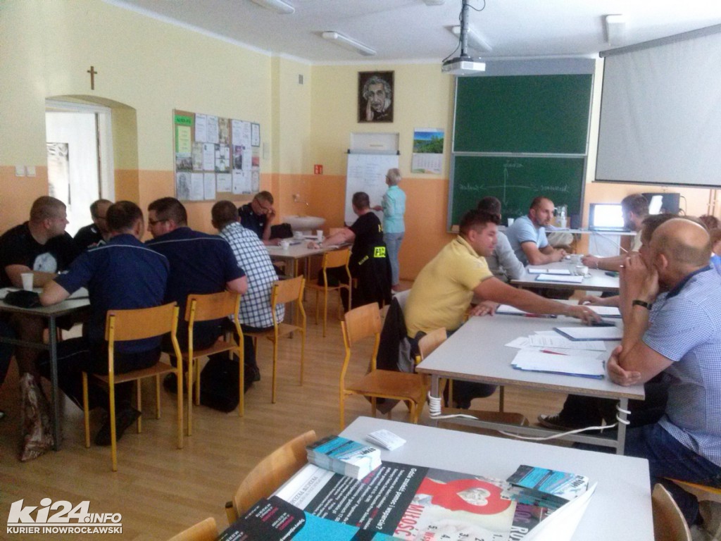 Radziejowscy policjanci na szkoleniu z przeciwdziałania przemocy w rodzinie