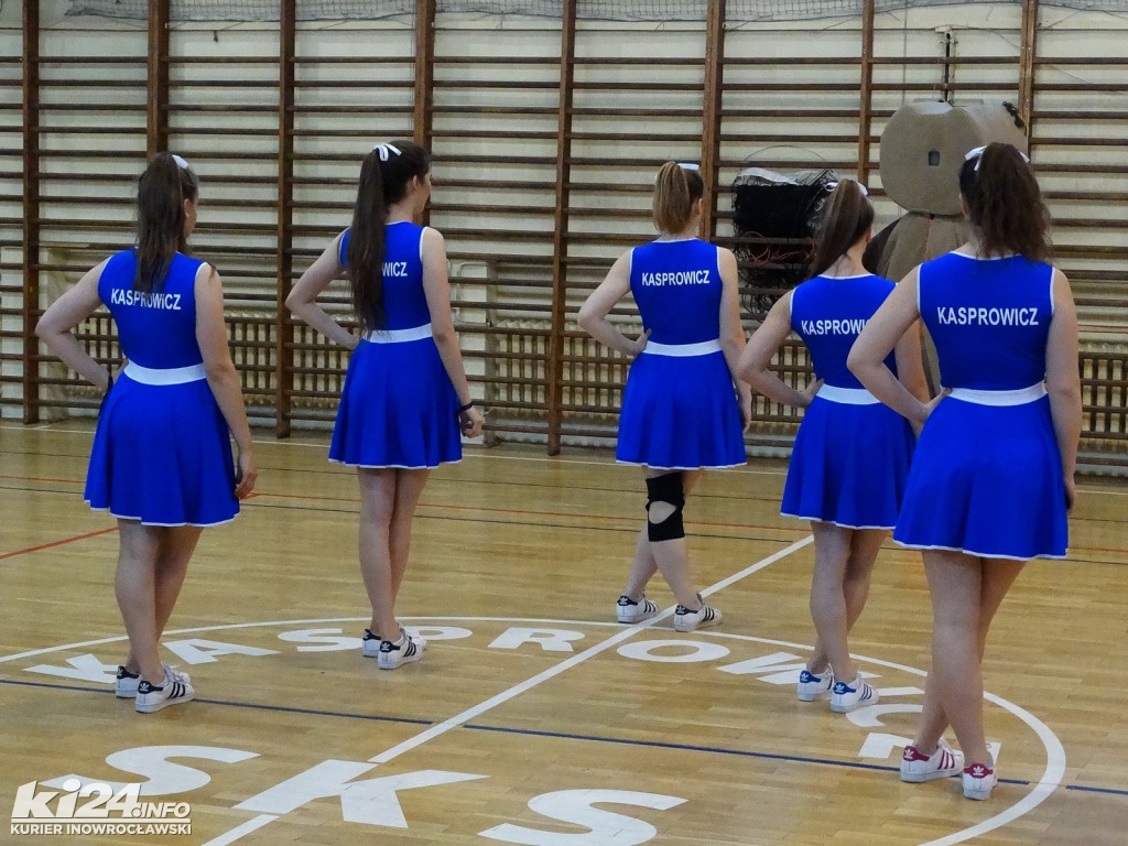 Cheerleaderki Kaspra po debiucie