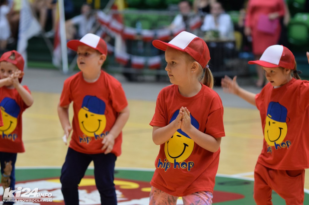 Taneczna podróż dookoła świata