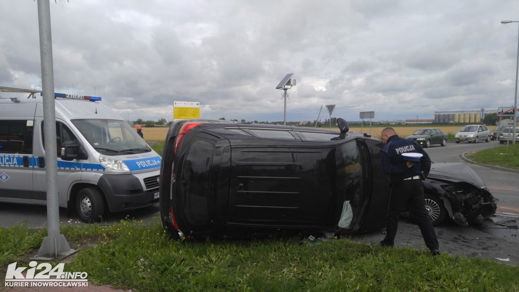 Zderzenie samochodów na feralnym skrzyżowaniu