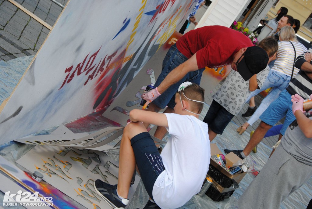 W centrum miasta trwa Art Ino Festiwal