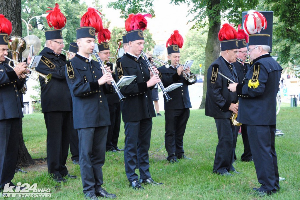 Apel pamięci w rocznicę Powstania Warszawskiego