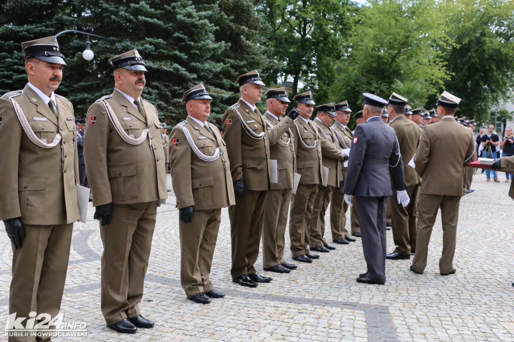 Siły zbrojne świętują. Były awanse i odznaczenia