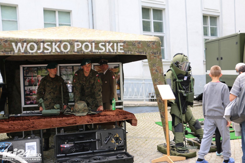 Siły zbrojne świętują. Były awanse i odznaczenia