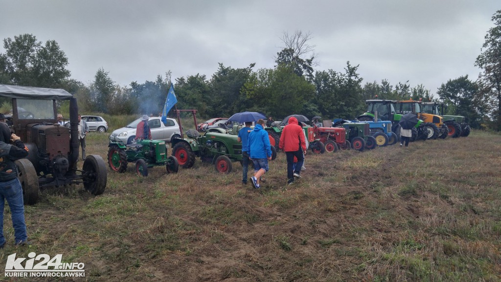 Ryczące maszyny wyjechały na pola Wielowsi