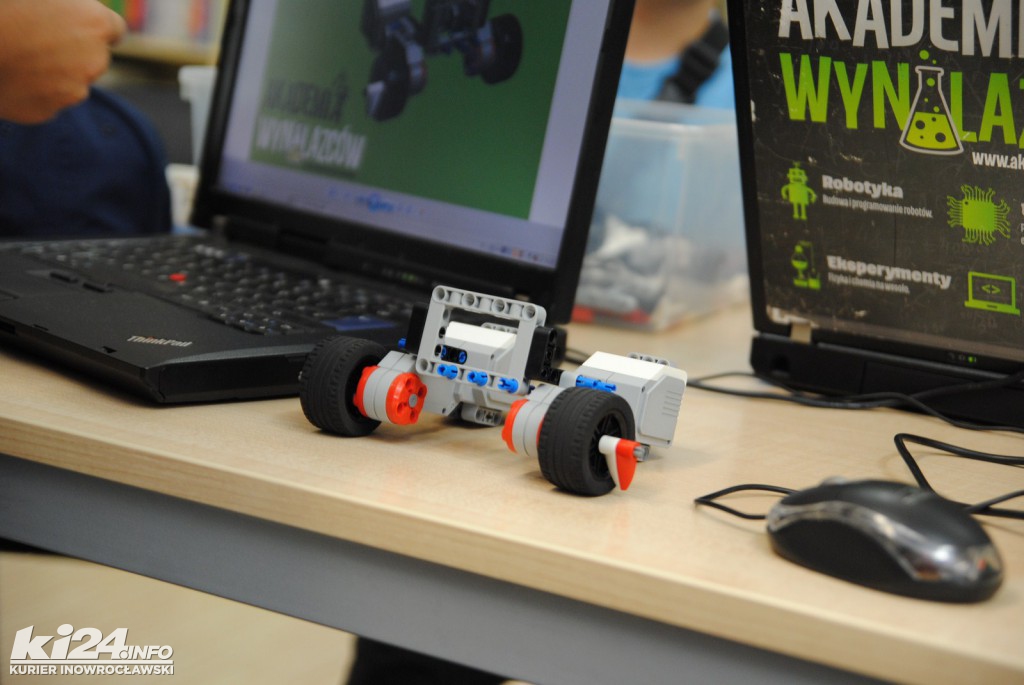 Warsztaty robotyki w bibliotece