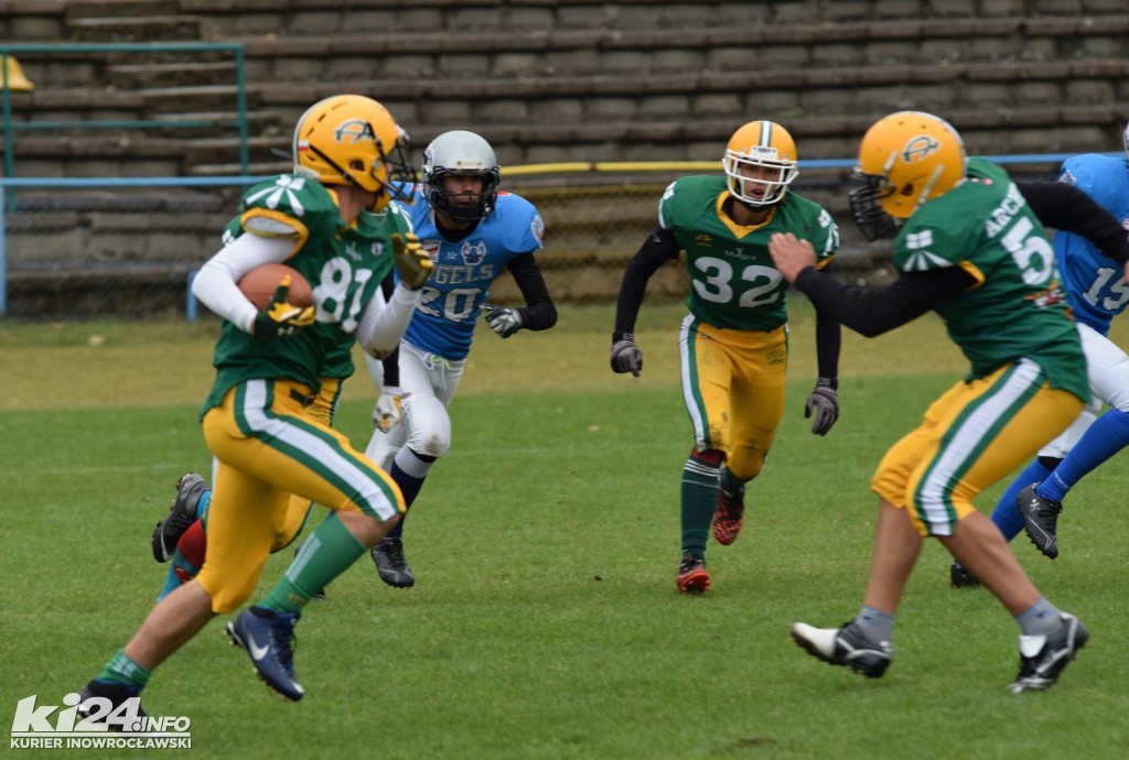 Futbol amerykański rządzi na stadionie Goplanii