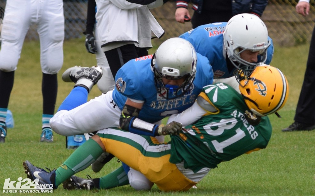 Futbol amerykański rządzi na stadionie Goplanii